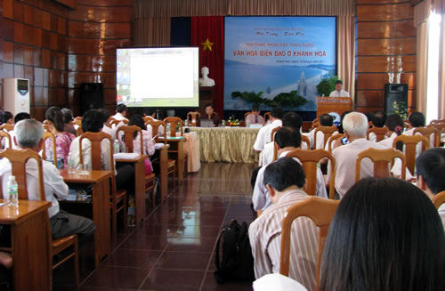 Hội thảo khoa học “Văn hóa biển, đảo ở Khánh Hòa”